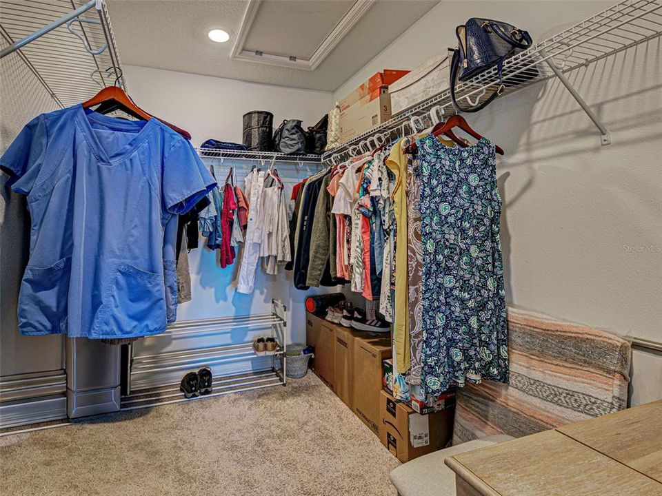 На продажу: $355,000 (3 спален, 2 ванн, 1555 Квадратных фут)