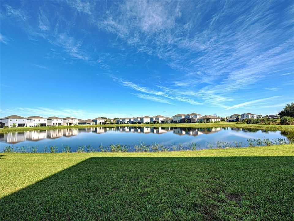 На продажу: $355,000 (3 спален, 2 ванн, 1555 Квадратных фут)