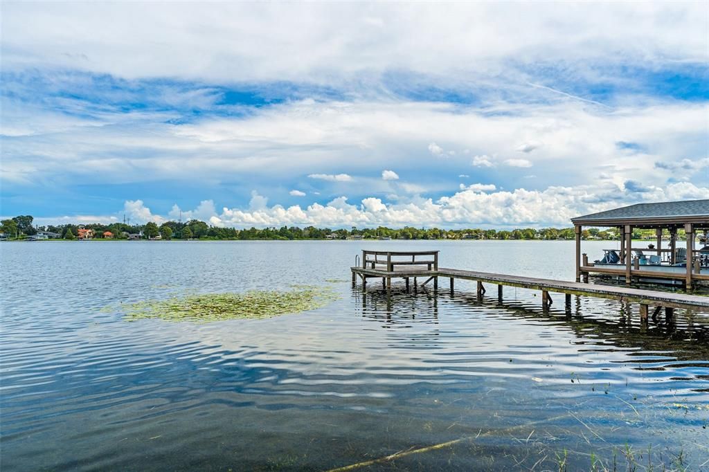 For Sale: $1,650,000 (4 beds, 3 baths, 3785 Square Feet)