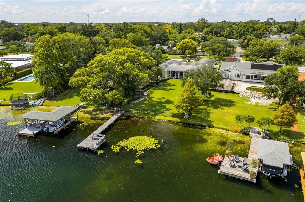 For Sale: $1,650,000 (4 beds, 3 baths, 3785 Square Feet)