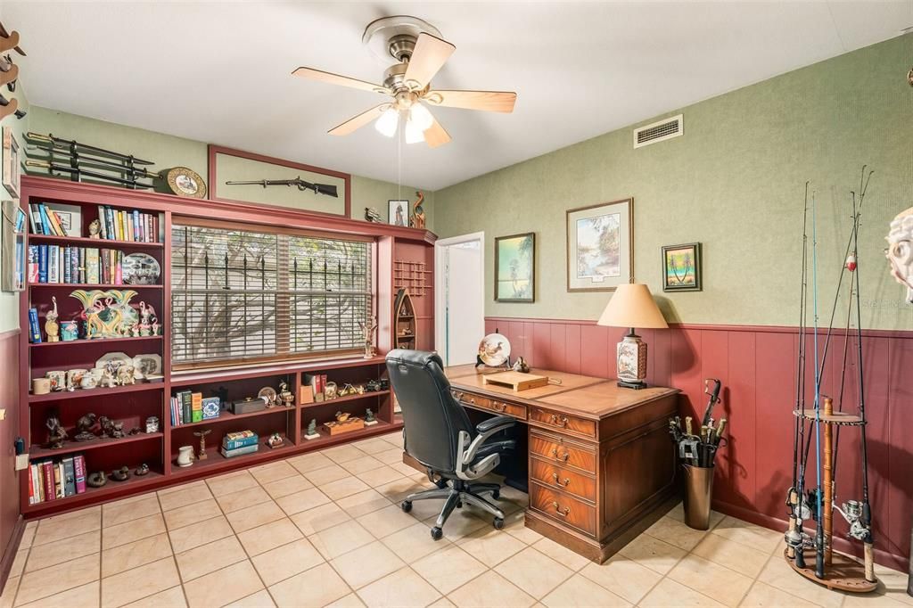 For Sale: $1,650,000 (4 beds, 3 baths, 3785 Square Feet)