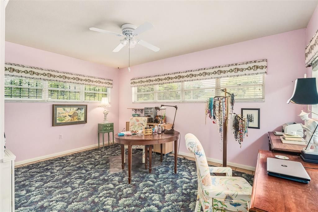 For Sale: $1,650,000 (4 beds, 3 baths, 3785 Square Feet)