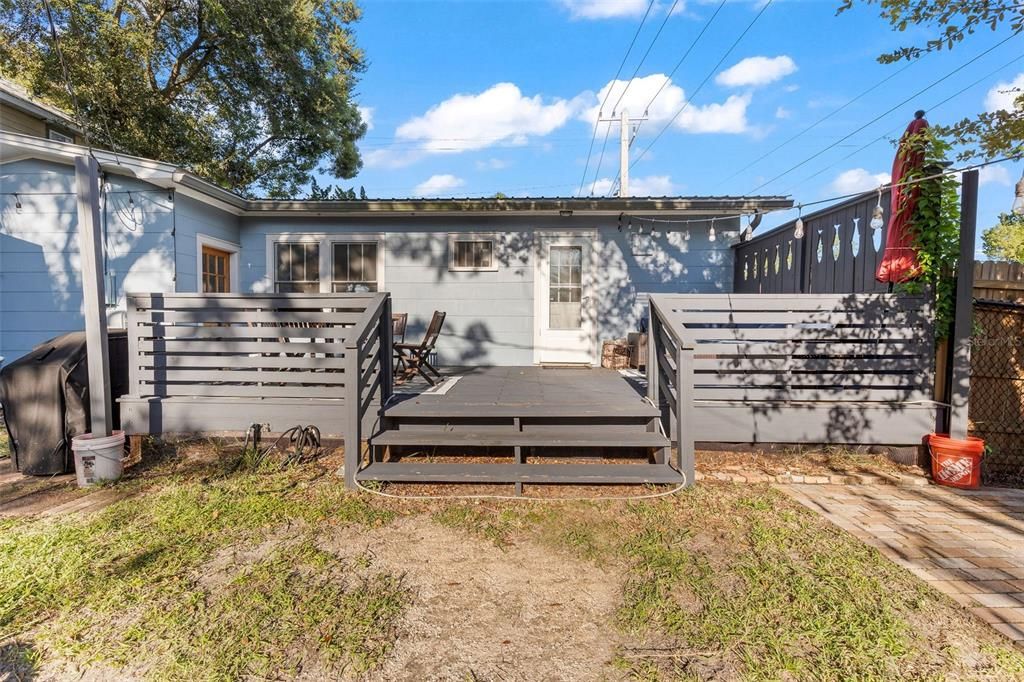 待售: $440,000 (2 贝兹, 1 浴室, 729 平方英尺)