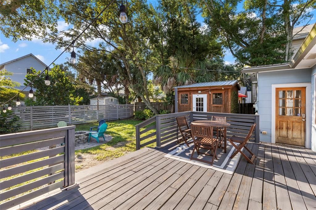 待售: $440,000 (2 贝兹, 1 浴室, 729 平方英尺)