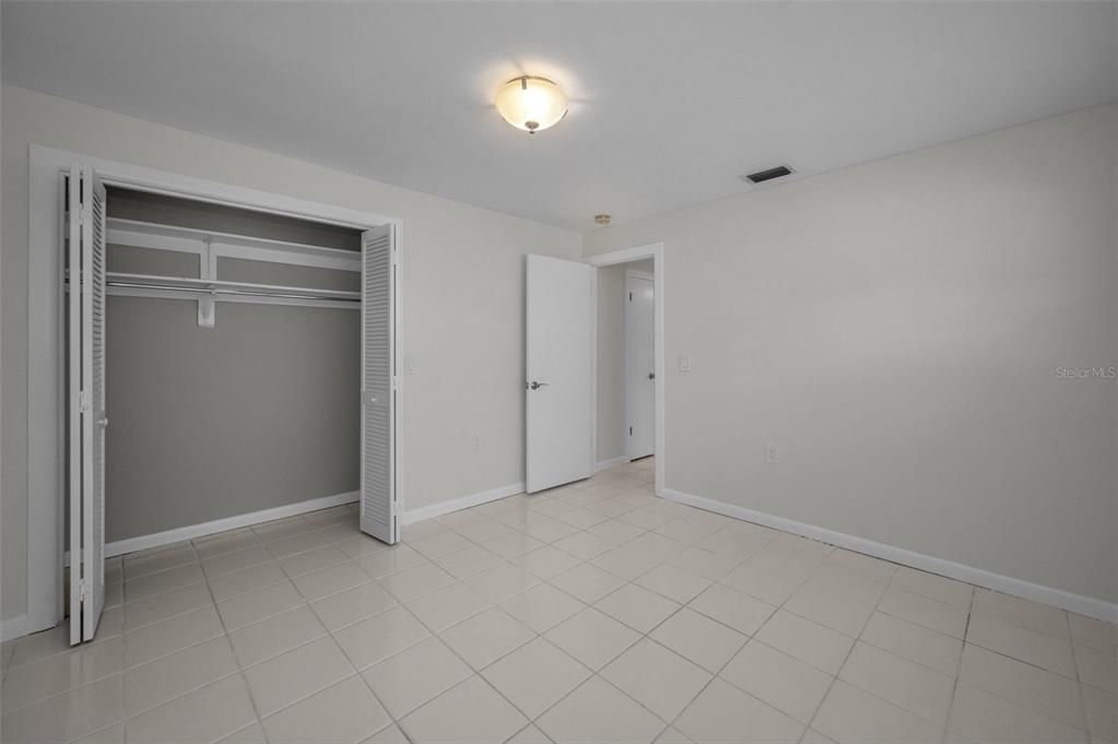 出租: $3,595 (3 贝兹, 2 浴室, 1344 平方英尺)