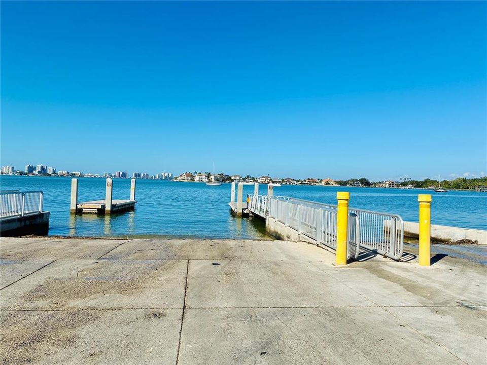 出租: $3,595 (3 贝兹, 2 浴室, 1344 平方英尺)