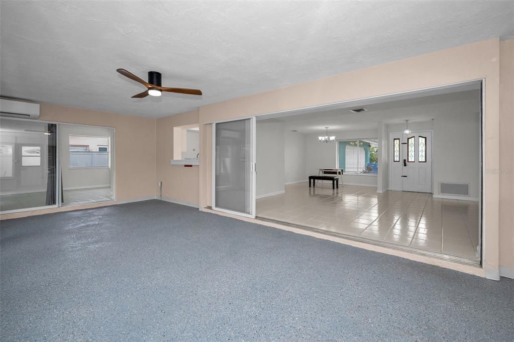 出租: $3,595 (3 贝兹, 2 浴室, 1344 平方英尺)