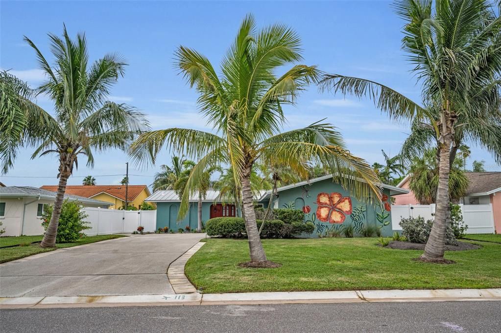 出租: $3,595 (3 贝兹, 2 浴室, 1344 平方英尺)