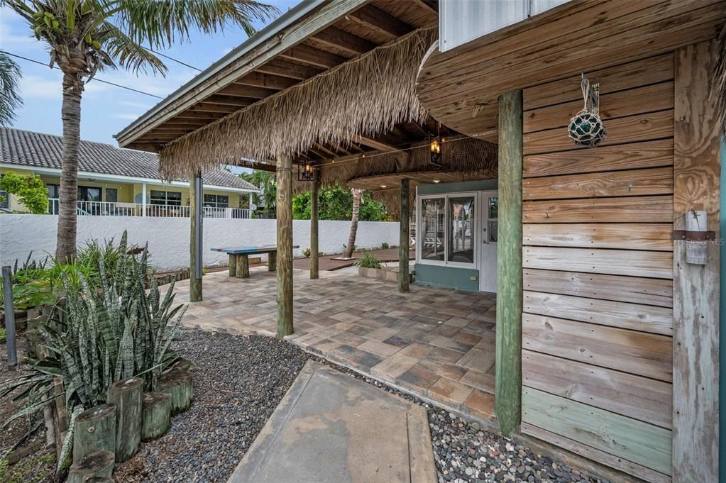 出租: $3,595 (3 贝兹, 2 浴室, 1344 平方英尺)