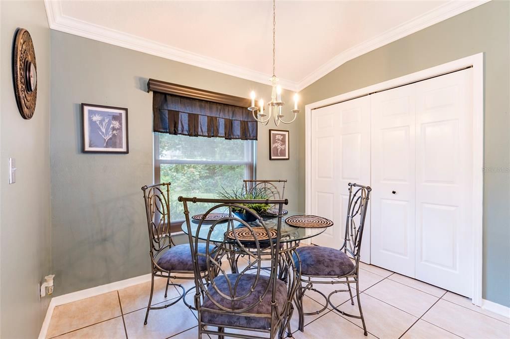 Active With Contract: $425,000 (4 beds, 2 baths, 1871 Square Feet)