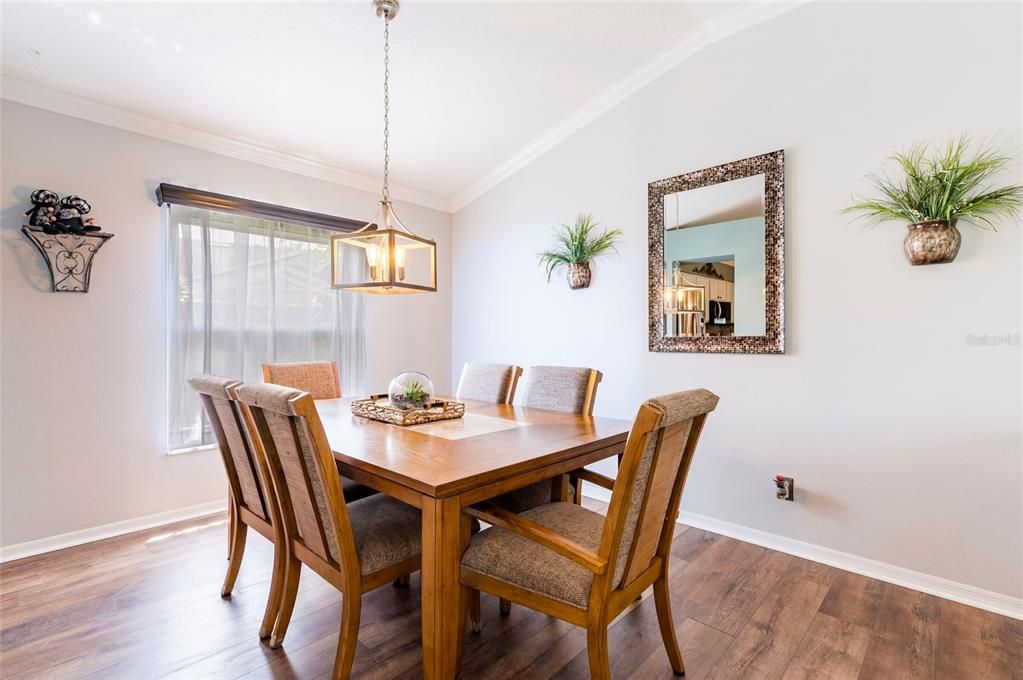 Active With Contract: $425,000 (4 beds, 2 baths, 1871 Square Feet)