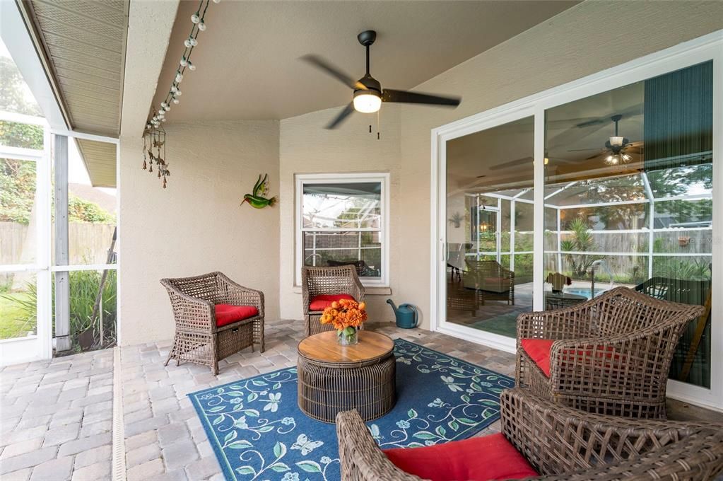 Active With Contract: $425,000 (4 beds, 2 baths, 1871 Square Feet)