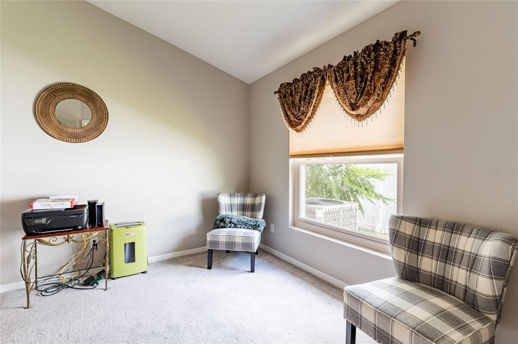 Active With Contract: $425,000 (4 beds, 2 baths, 1871 Square Feet)