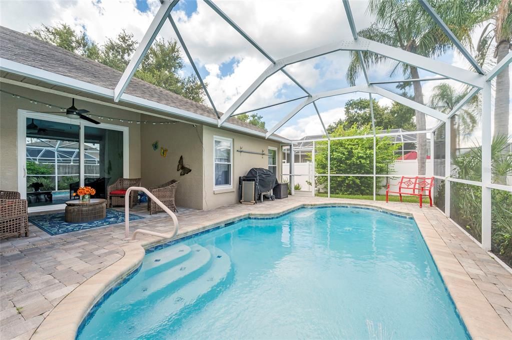 Active With Contract: $425,000 (4 beds, 2 baths, 1871 Square Feet)