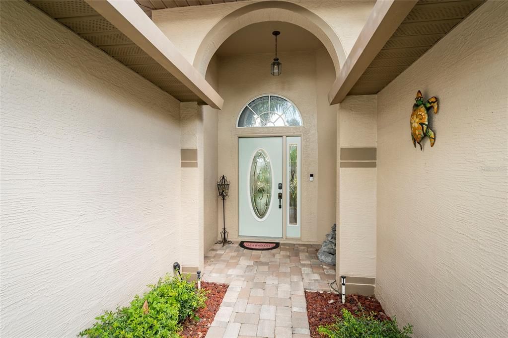 Active With Contract: $425,000 (4 beds, 2 baths, 1871 Square Feet)