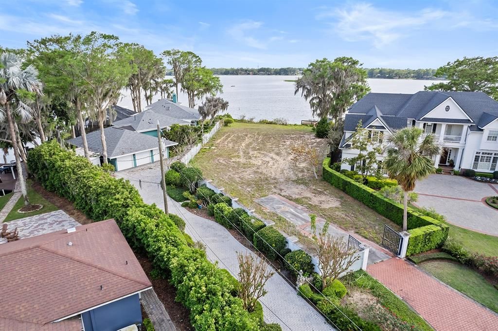 For Sale: $2,995,000 (0.42 acres)