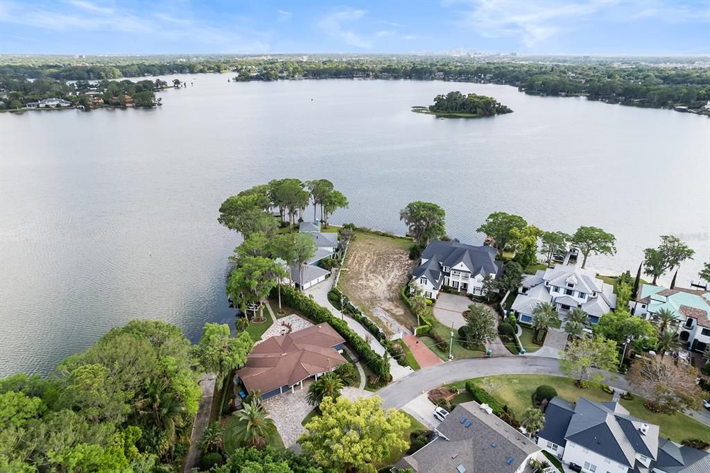 For Sale: $2,995,000 (0.42 acres)