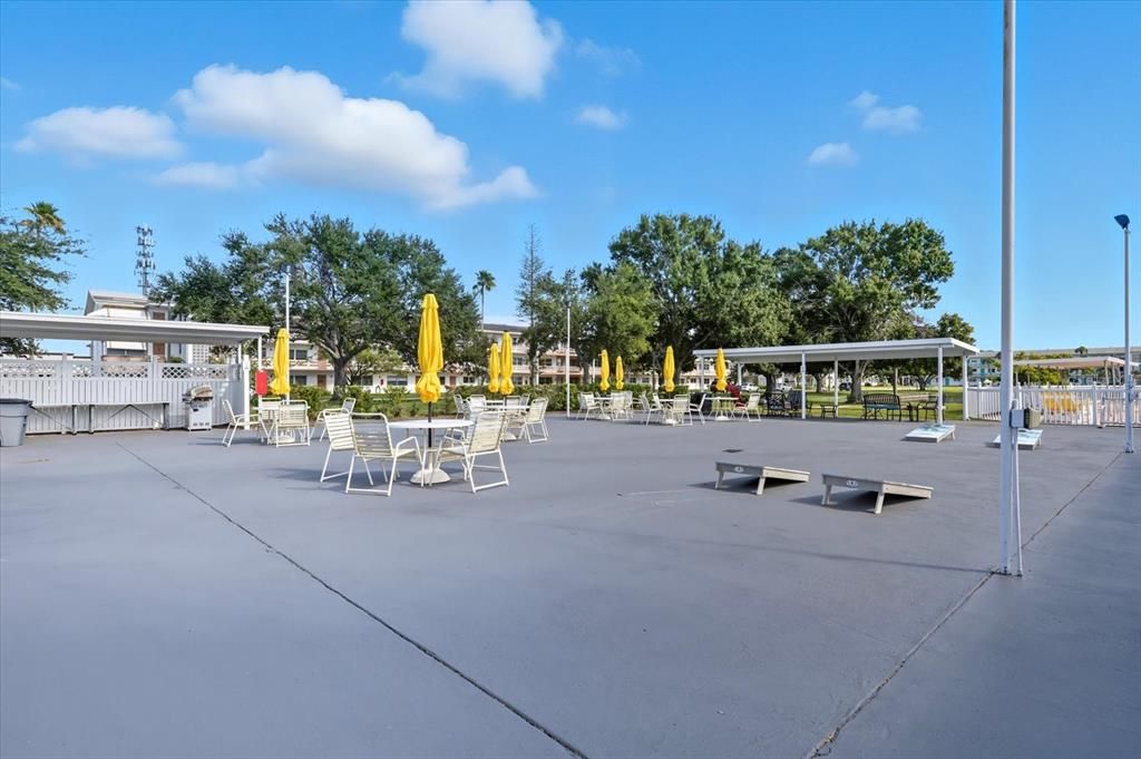 Activo con contrato: $106,000 (2 camas, 1 baños, 950 Pies cuadrados)