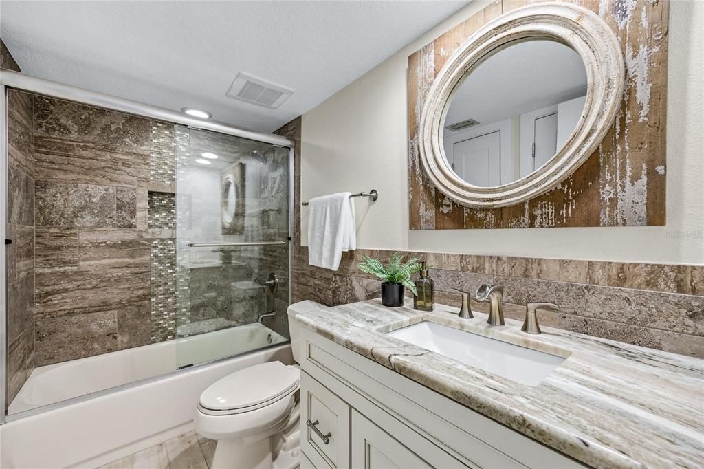 待售: $749,000 (2 贝兹, 2 浴室, 1165 平方英尺)