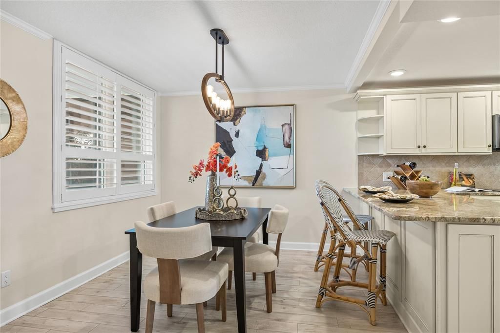 待售: $749,000 (2 贝兹, 2 浴室, 1165 平方英尺)