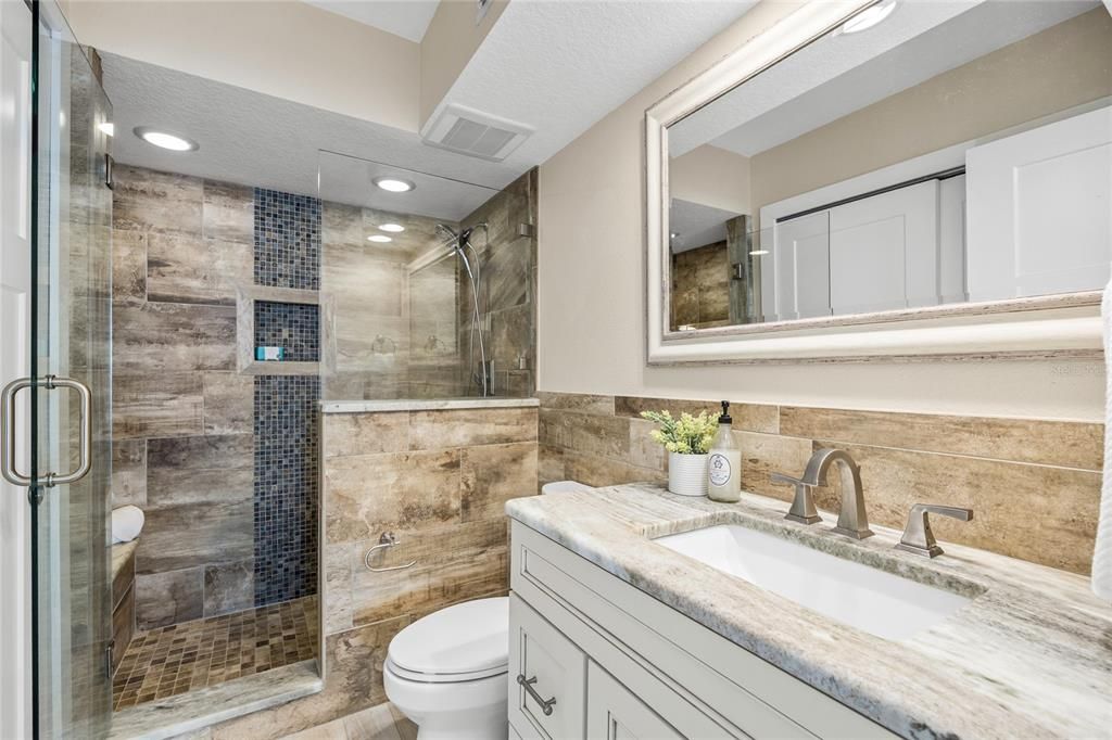 待售: $749,000 (2 贝兹, 2 浴室, 1165 平方英尺)