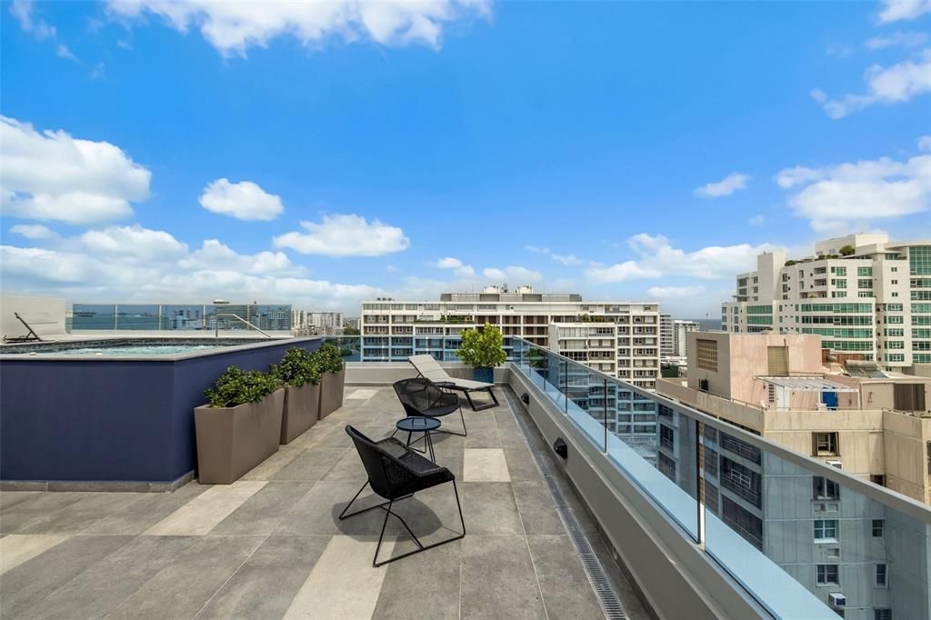 待售: $1,325,000 (2 贝兹, 2 浴室, 1616 平方英尺)