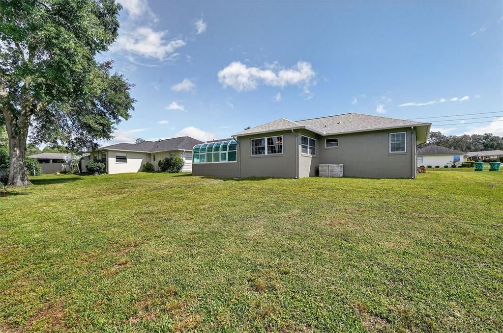 For Sale: $229,900 (2 beds, 2 baths, 1430 Square Feet)