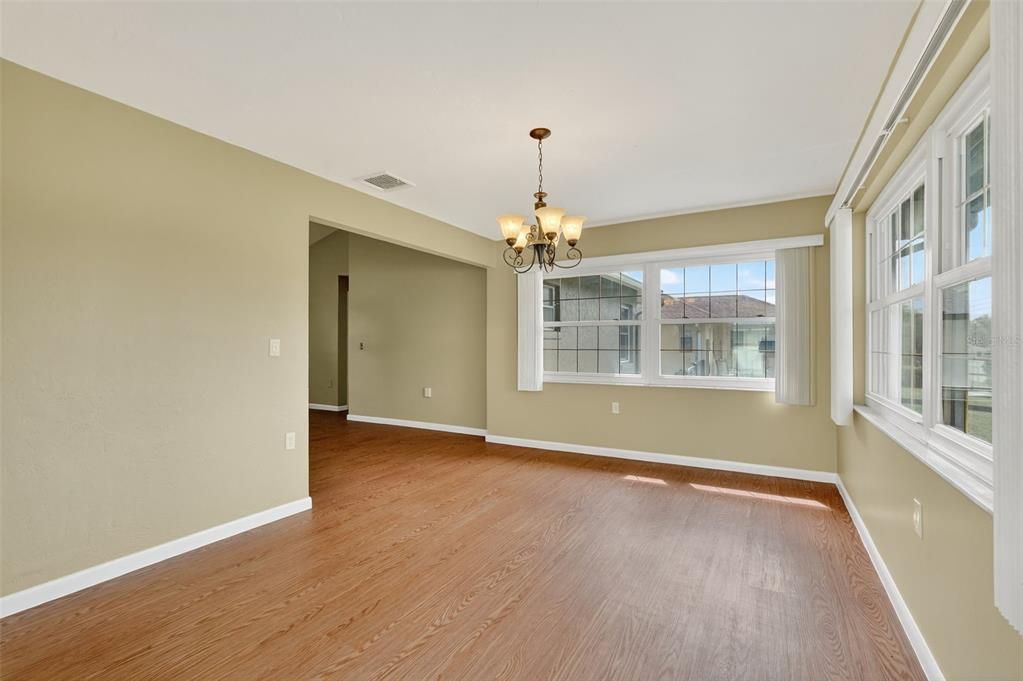 For Sale: $229,900 (2 beds, 2 baths, 1430 Square Feet)