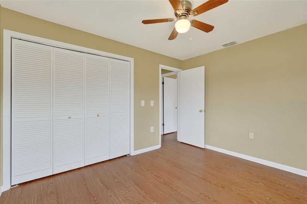 For Sale: $229,900 (2 beds, 2 baths, 1430 Square Feet)