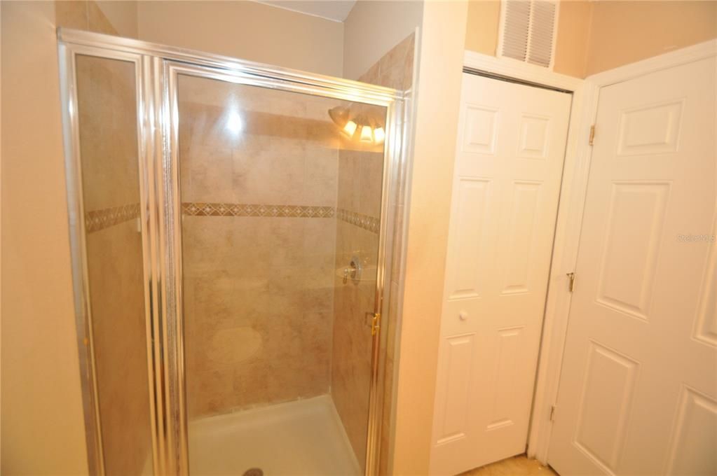 В аренду: $1,550 (2 спален, 2 ванн, 1035 Квадратных фут)