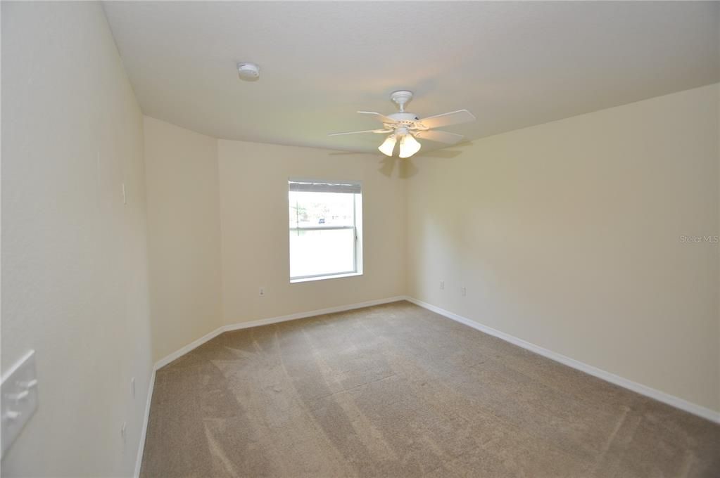 В аренду: $1,550 (2 спален, 2 ванн, 1035 Квадратных фут)