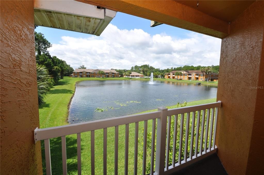 В аренду: $1,550 (2 спален, 2 ванн, 1035 Квадратных фут)