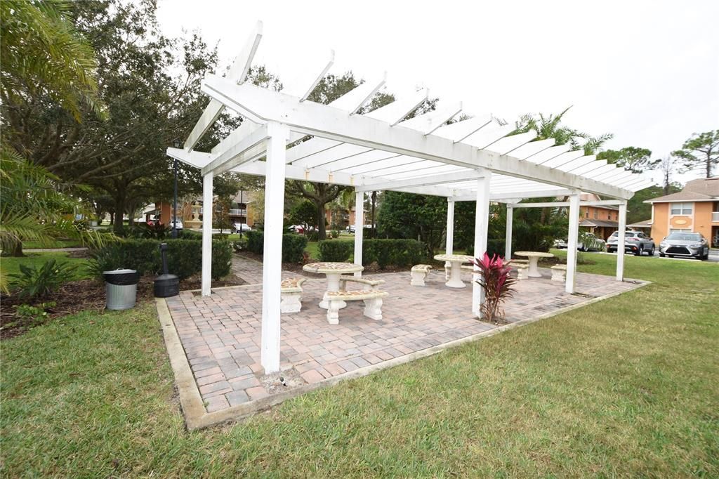 В аренду: $1,550 (2 спален, 2 ванн, 1035 Квадратных фут)