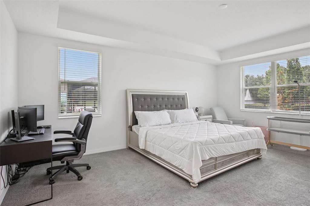 For Sale: $1,125,000 (6 beds, 5 baths, 5506 Square Feet)