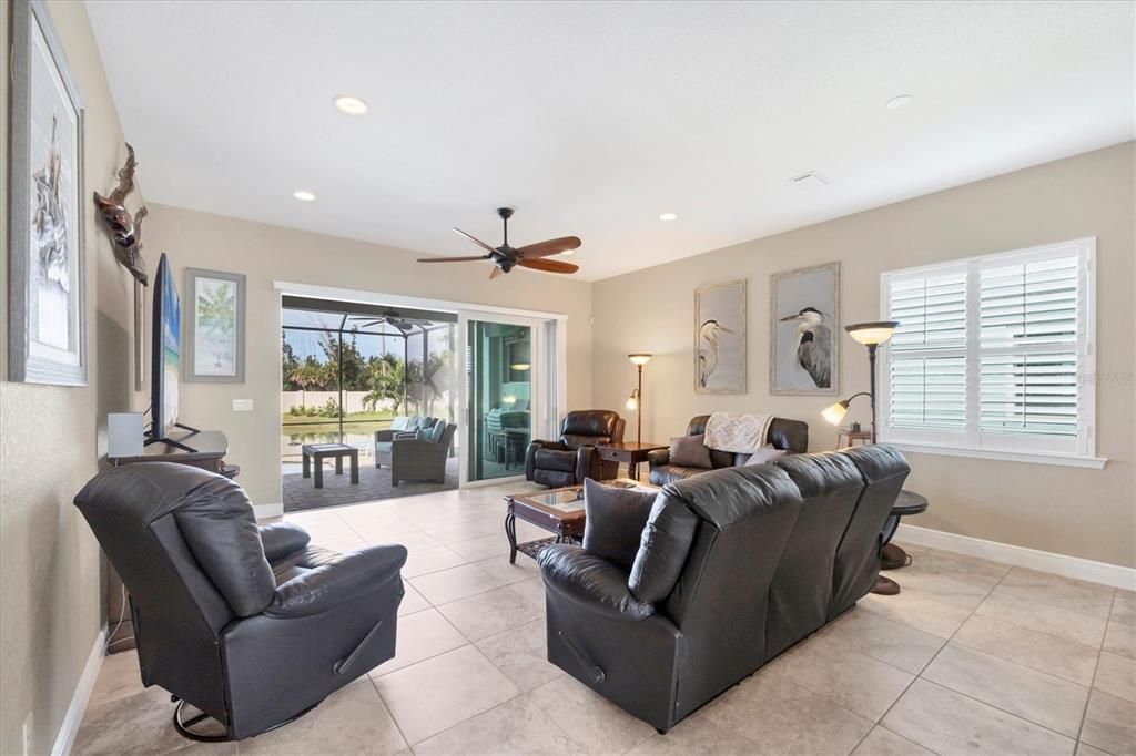 En Renta: $4,500 (3 camas, 2 baños, 1820 Pies cuadrados)