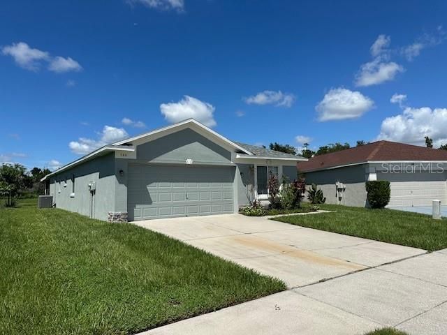 For Sale: $305,000 (3 beds, 2 baths, 1315 Square Feet)