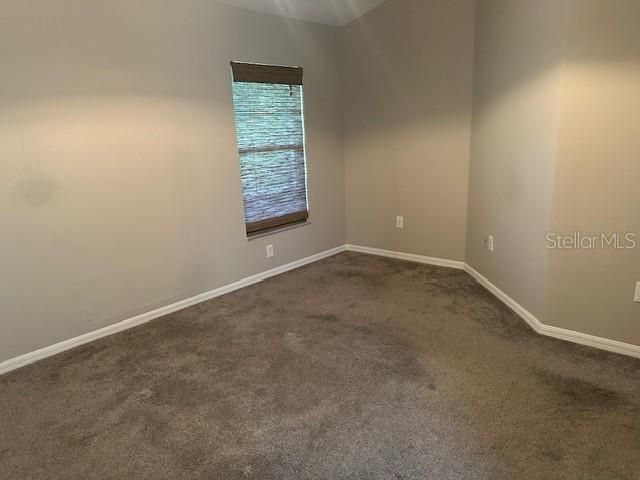 For Sale: $305,000 (3 beds, 2 baths, 1315 Square Feet)