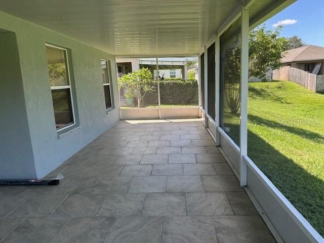 For Sale: $305,000 (3 beds, 2 baths, 1315 Square Feet)