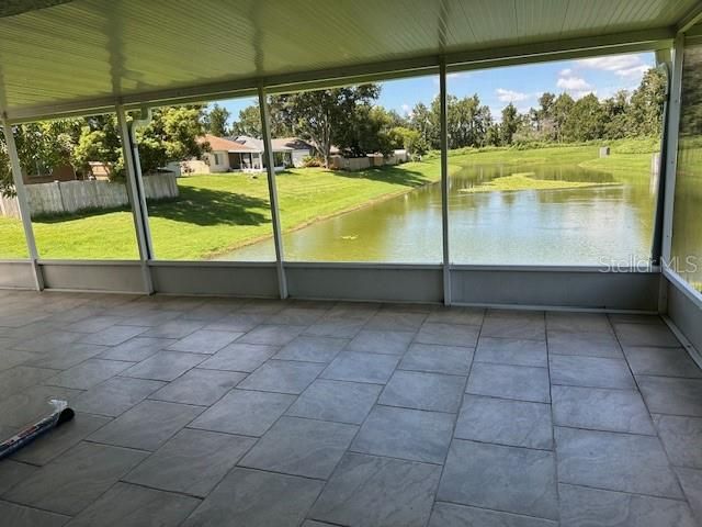 For Sale: $305,000 (3 beds, 2 baths, 1315 Square Feet)