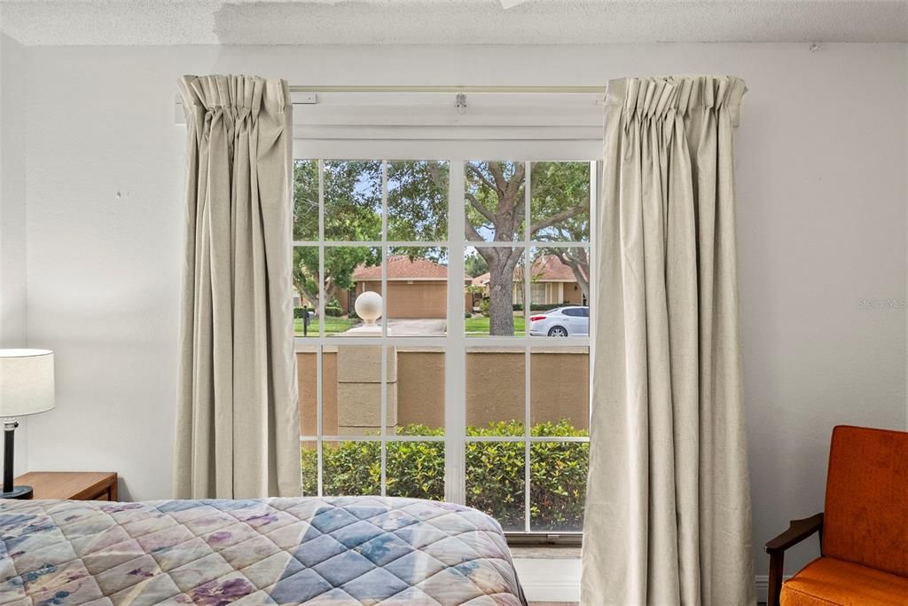 На продажу: $399,000 (2 спален, 2 ванн, 1697 Квадратных фут)