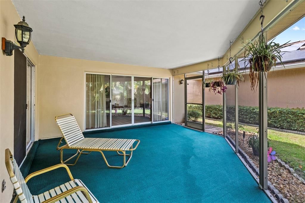 На продажу: $399,000 (2 спален, 2 ванн, 1697 Квадратных фут)