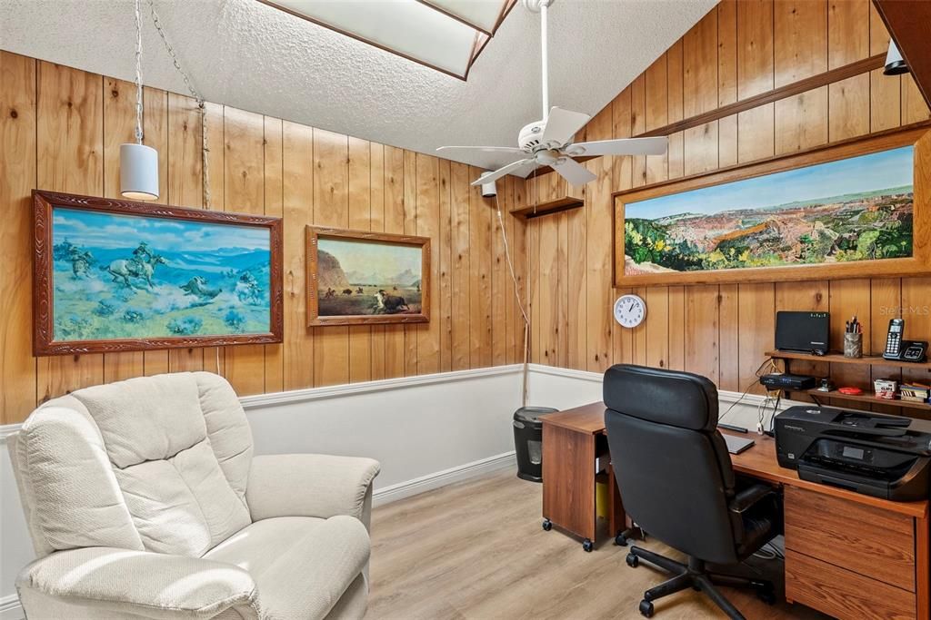 На продажу: $399,000 (2 спален, 2 ванн, 1697 Квадратных фут)