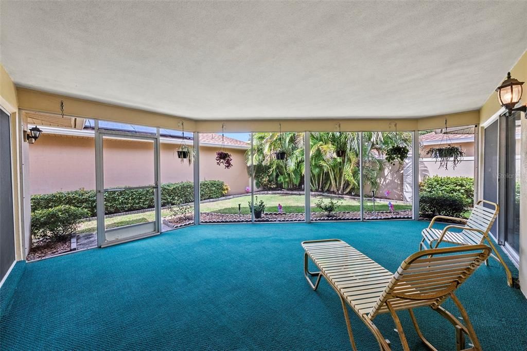 На продажу: $399,000 (2 спален, 2 ванн, 1697 Квадратных фут)