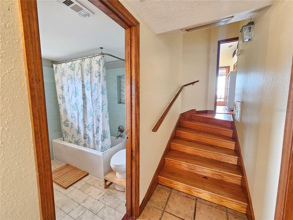 待售: $475,000 (3 贝兹, 1 浴室, 1203 平方英尺)