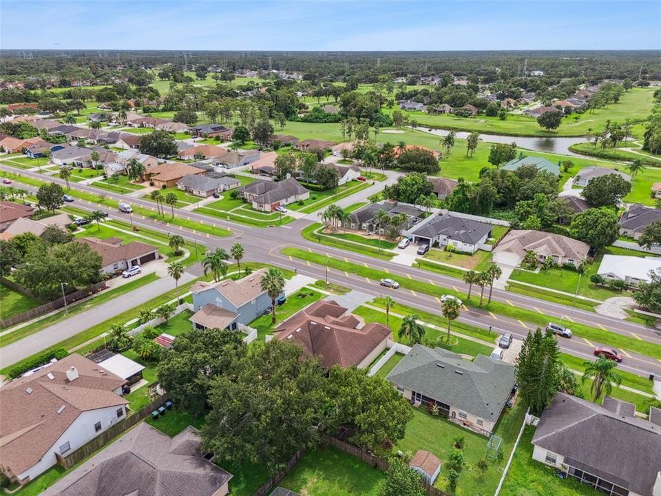 待售: $450,000 (4 贝兹, 2 浴室, 2366 平方英尺)