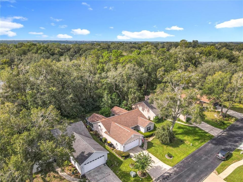 合同活跃: $275,000 (2 贝兹, 2 浴室, 1413 平方英尺)