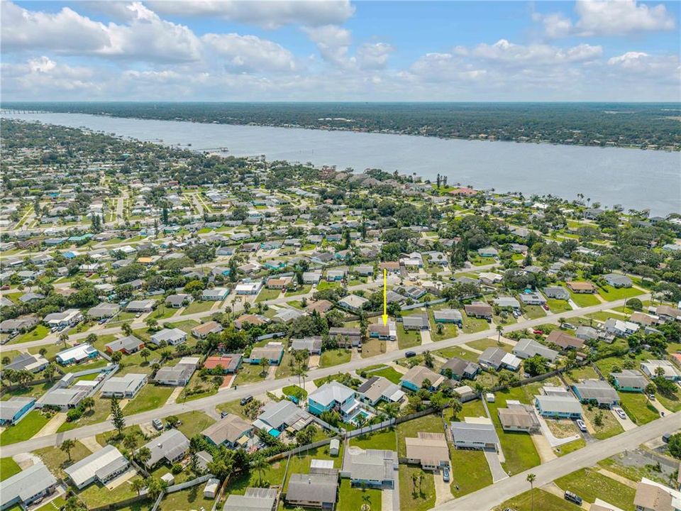 Active With Contract: $290,000 (2 beds, 2 baths, 1052 Square Feet)