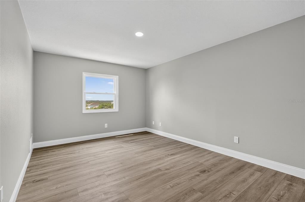 待售: $875,000 (3 贝兹, 2 浴室, 2212 平方英尺)