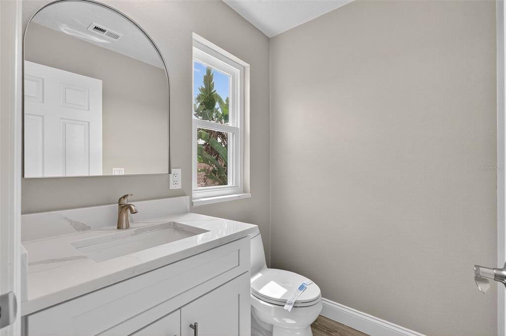 待售: $875,000 (3 贝兹, 2 浴室, 2212 平方英尺)