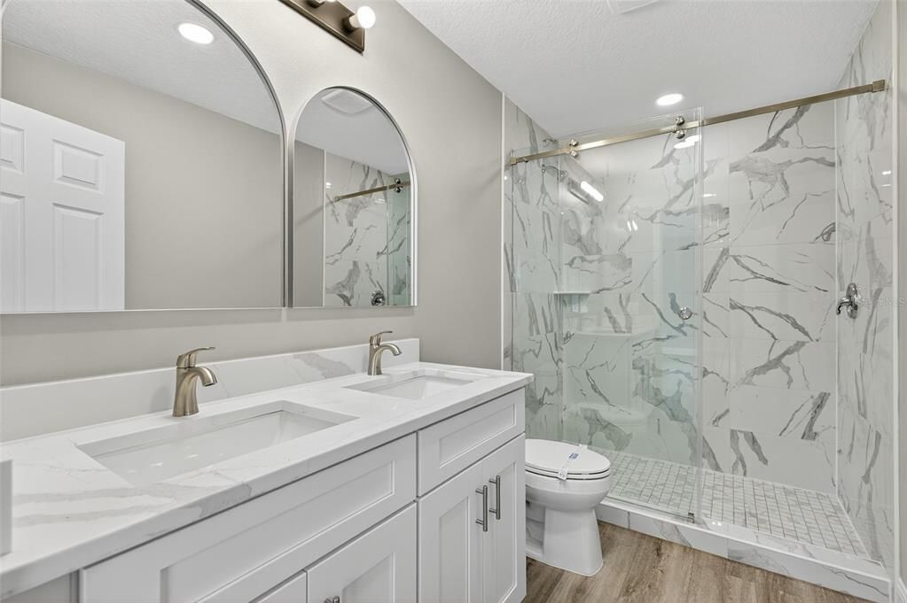 待售: $875,000 (3 贝兹, 2 浴室, 2212 平方英尺)